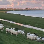 Het Uilennest Holiday home Wijdenes